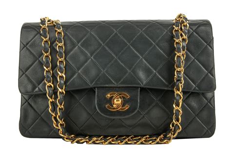 chanel beaute tasche|chanel taschen im ausverkauf.